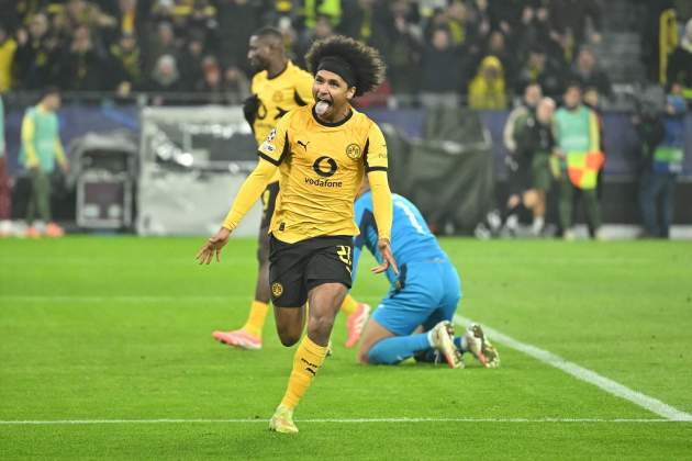 Adeyemi celebra un gol amb el Borussia Dortmun? Adeyemi celebra un gol amb el Borussia Dortmun?