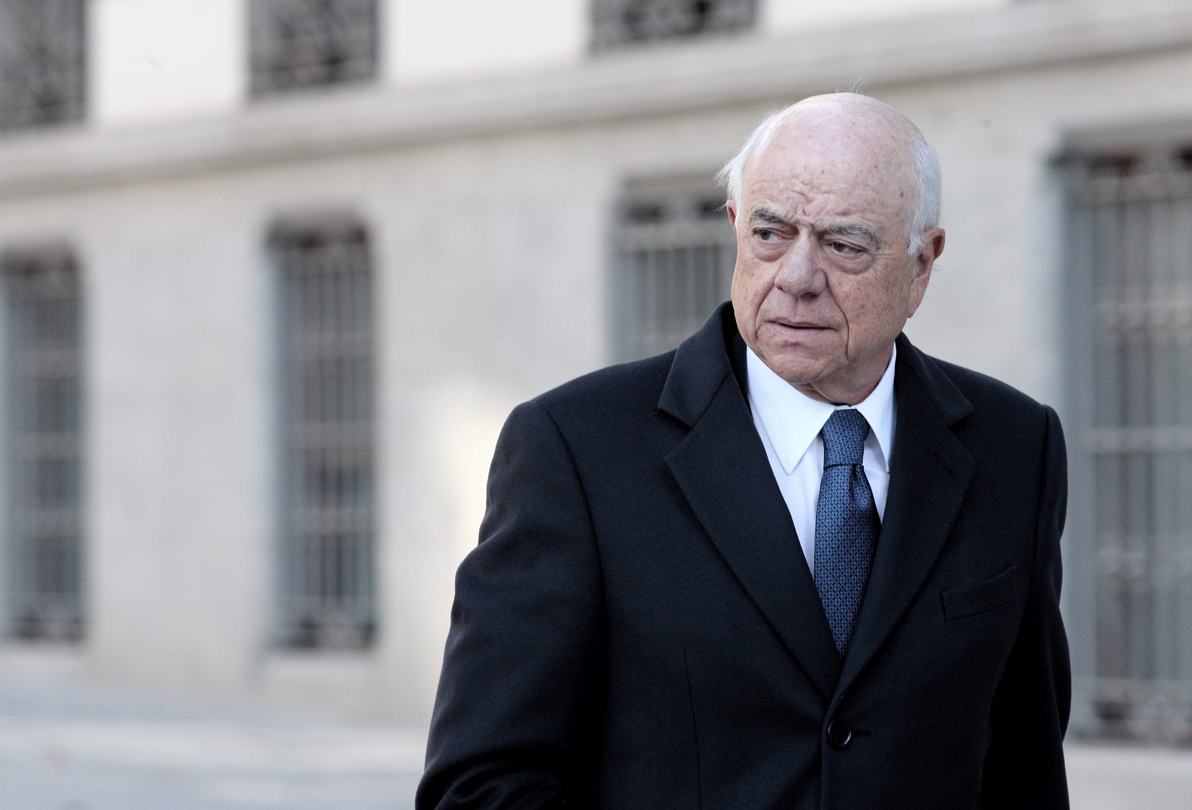 La Audiencia Nacional abre juicio contra el BBVA y su expresidente por los espionajes encargados a Villarejo