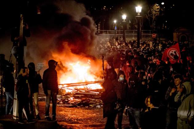 Disrturbios París Foto Europa Press Disrturbios París Foto Europa Press