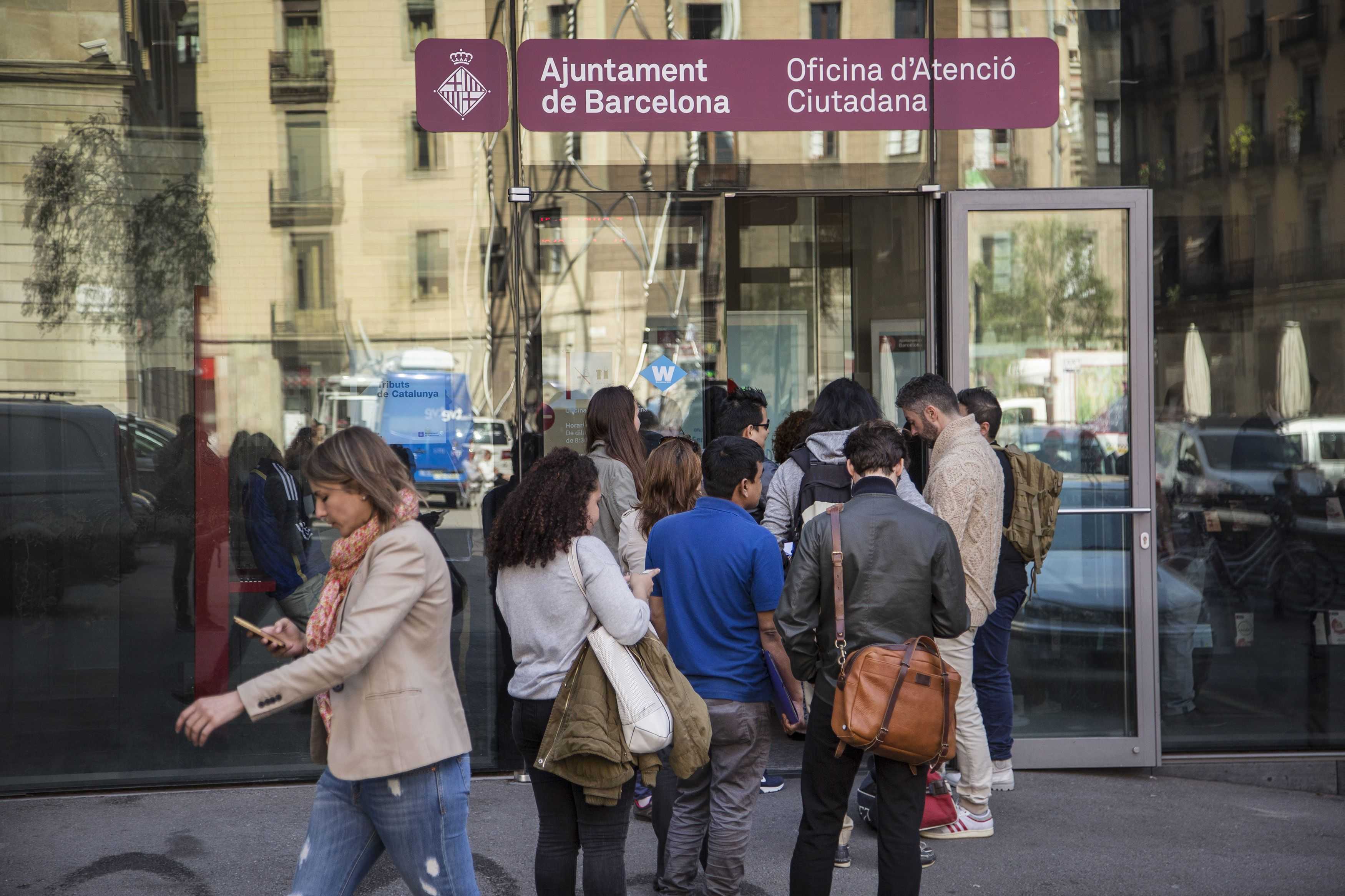 Barcelona redueix un 11% la despesa social i queda lluny de ser un exemple