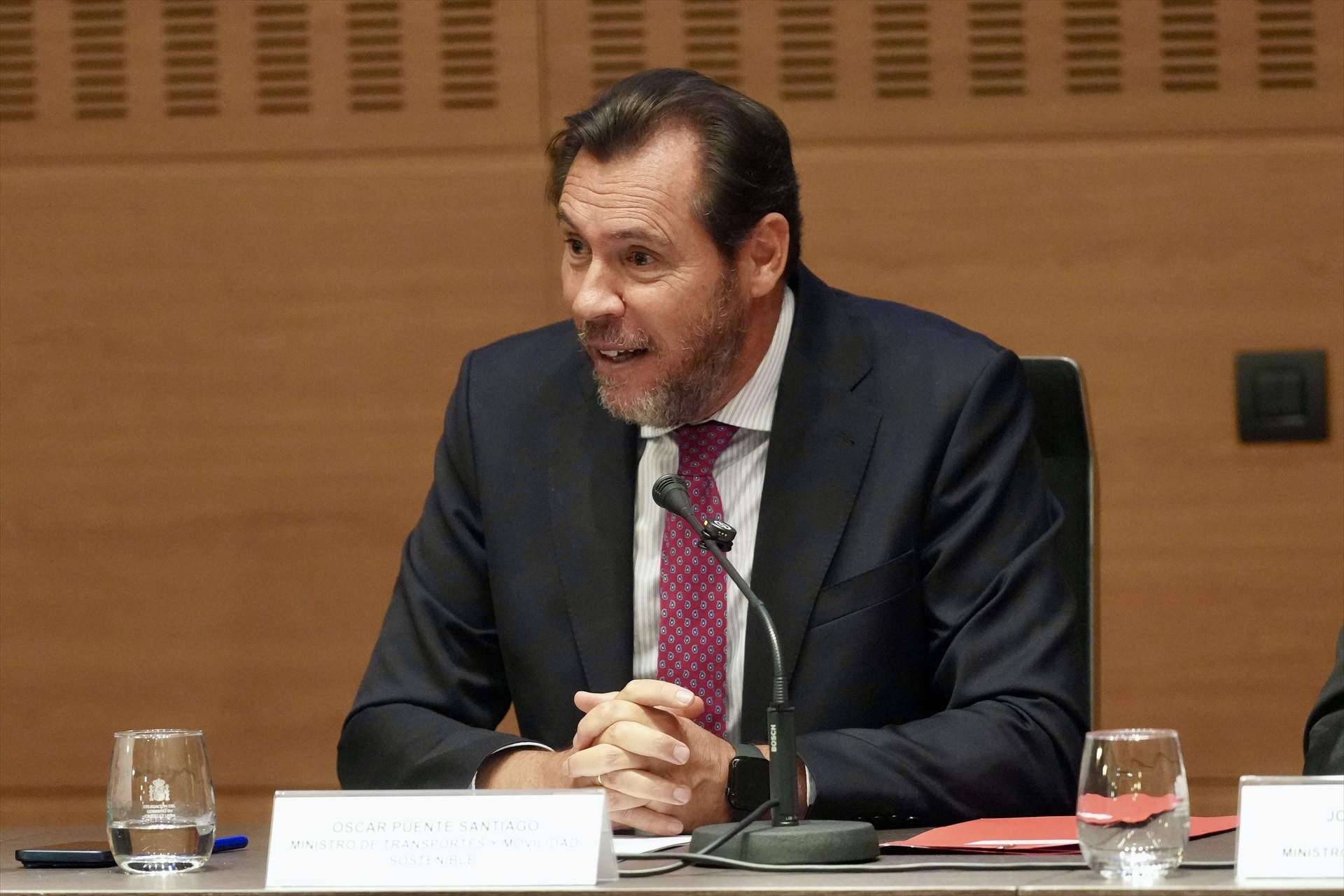 Així descriu Óscar Puente a Rajoy per la seva columna per l'Espanya-Bèlgica: "Totxo postfranquista corrupte"