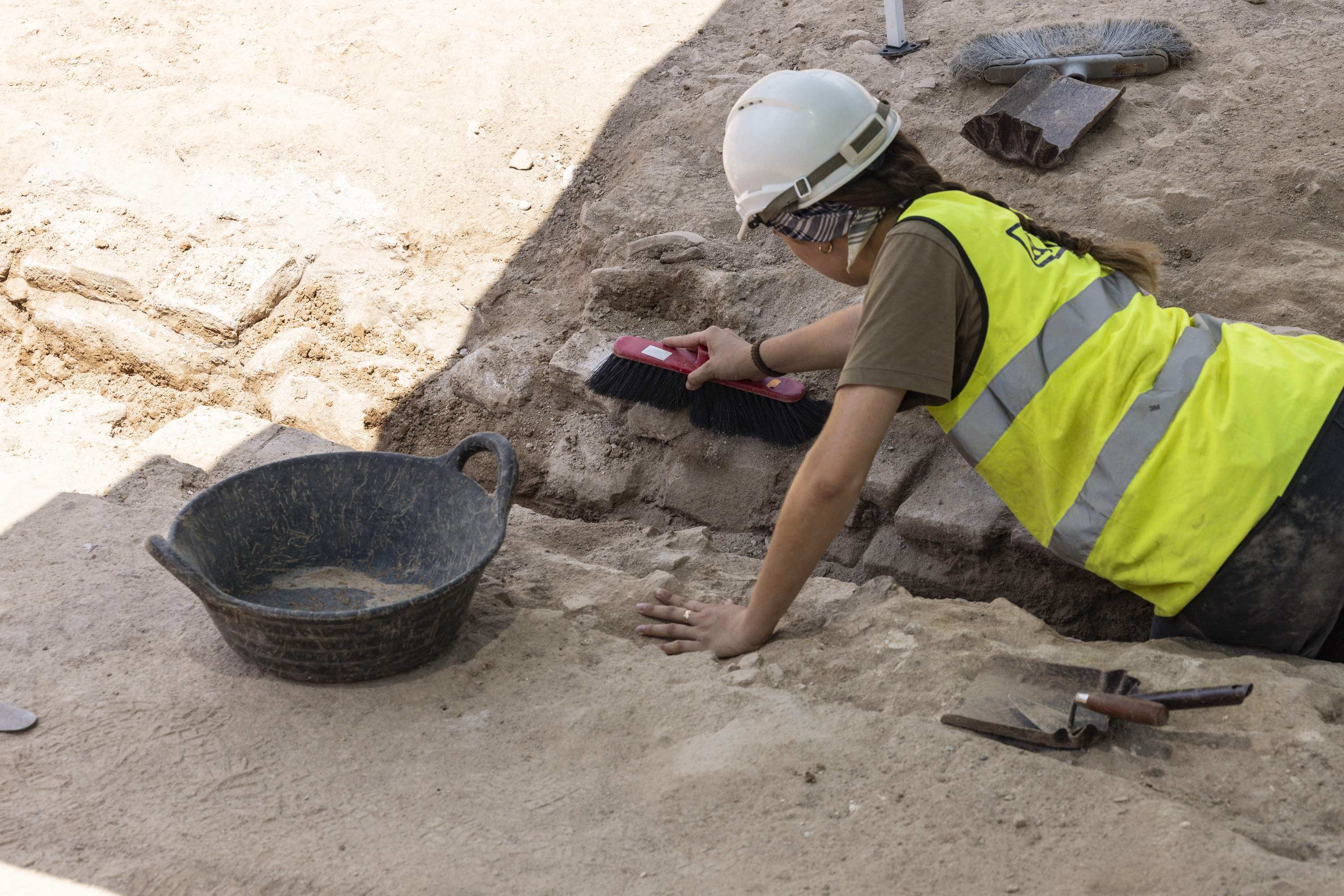 Dos anys d'arqueologia i tres de construcció: nous terminis per a l'Audiència de Barcelona