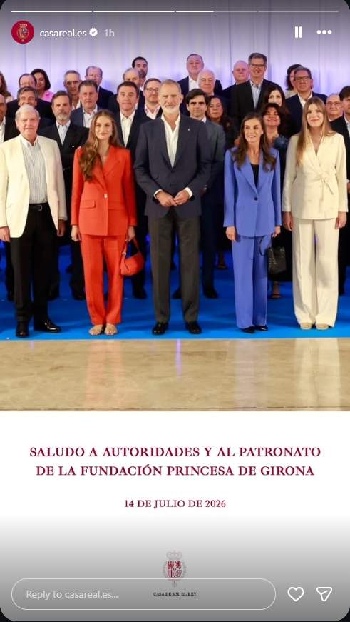 La família Reial a Barcelona amb els colors de la bandera francesa / Instagram La família Reial a Barcelona amb els colors de la bandera francesa / Instagram