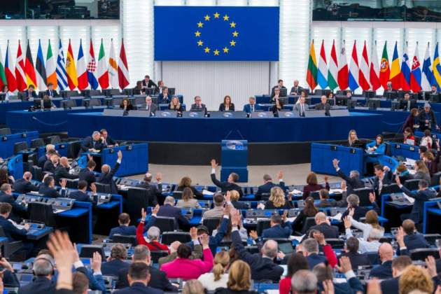 Eurodiputats van votar a favor d'una extensió de Chat Control 1.0 fins al 2028 Eurodiputats van votar a favor d'una extensió de Chat Control 1.0 fins al 2028