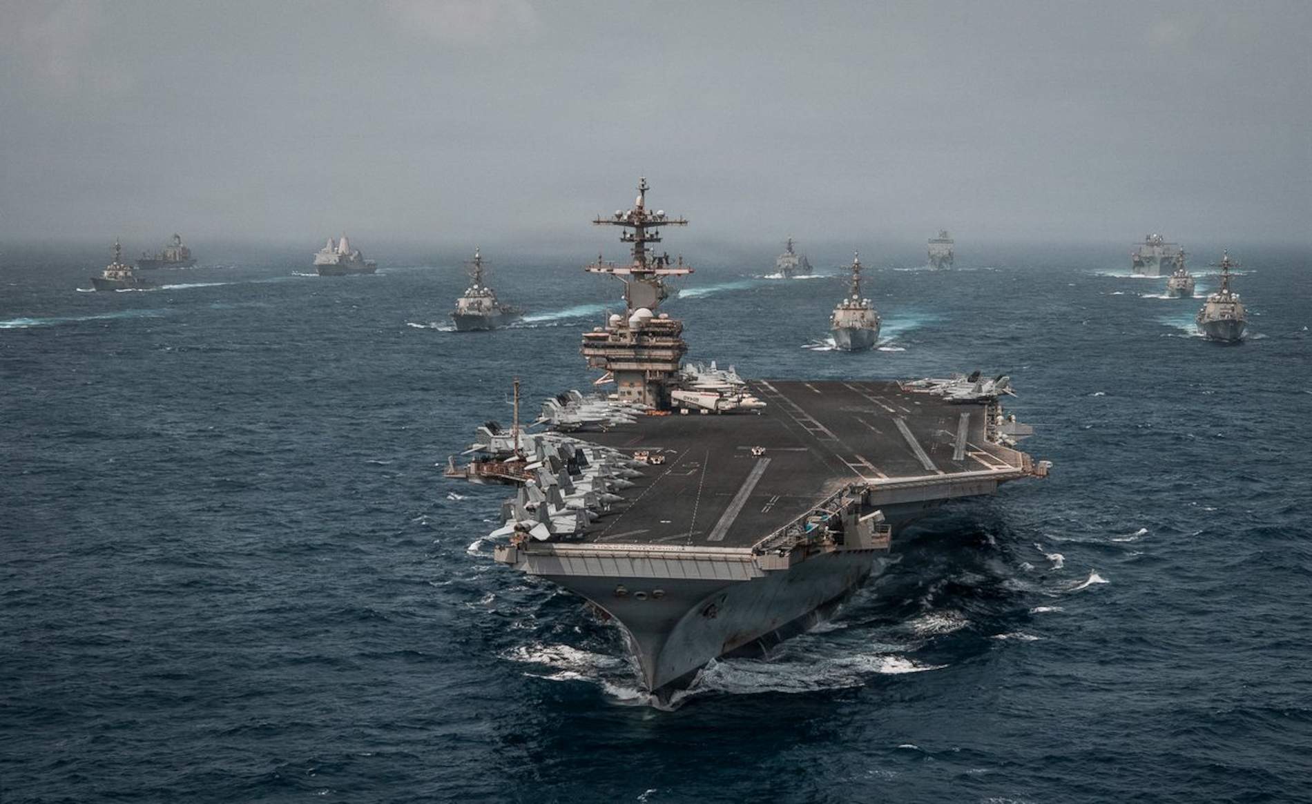 Trump renuncia a cobrar peatges a Ormuz, però endureix el bloqueig contra l’Iran
