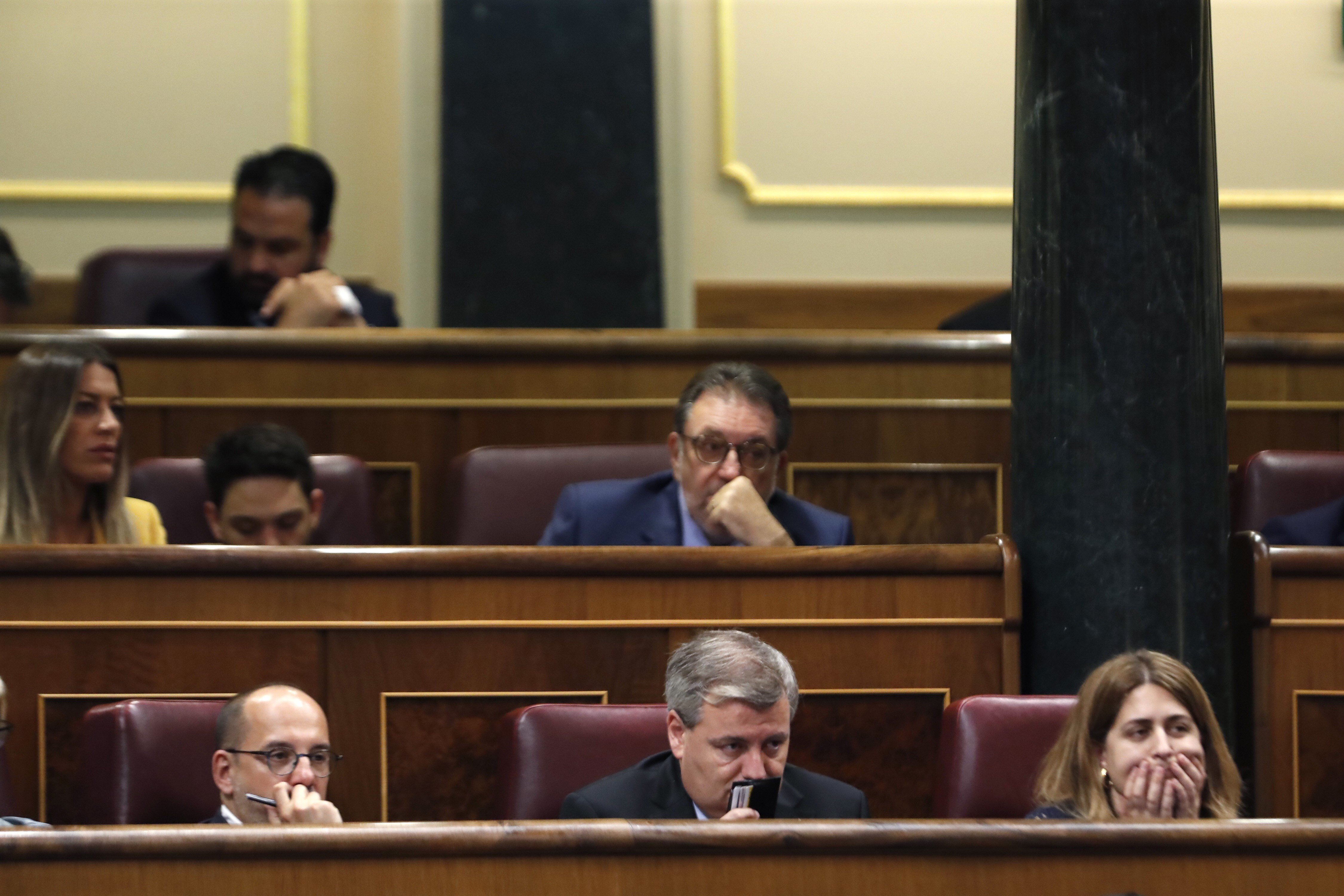 Las bases del PDeCAT castigan a Xuclà, diputado crítico con Puigdemont