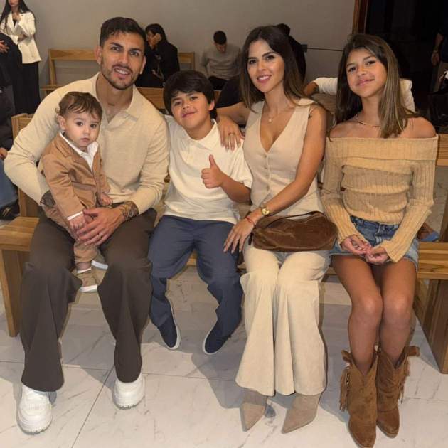 Leo Paredes amb la seva família / Instagram Leo Paredes amb la seva família / Instagram