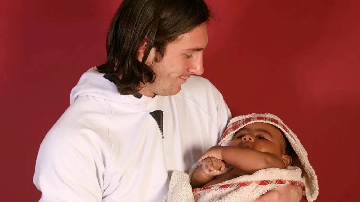 Messi con Lamine en 2007 Messi con Lamine en 2007