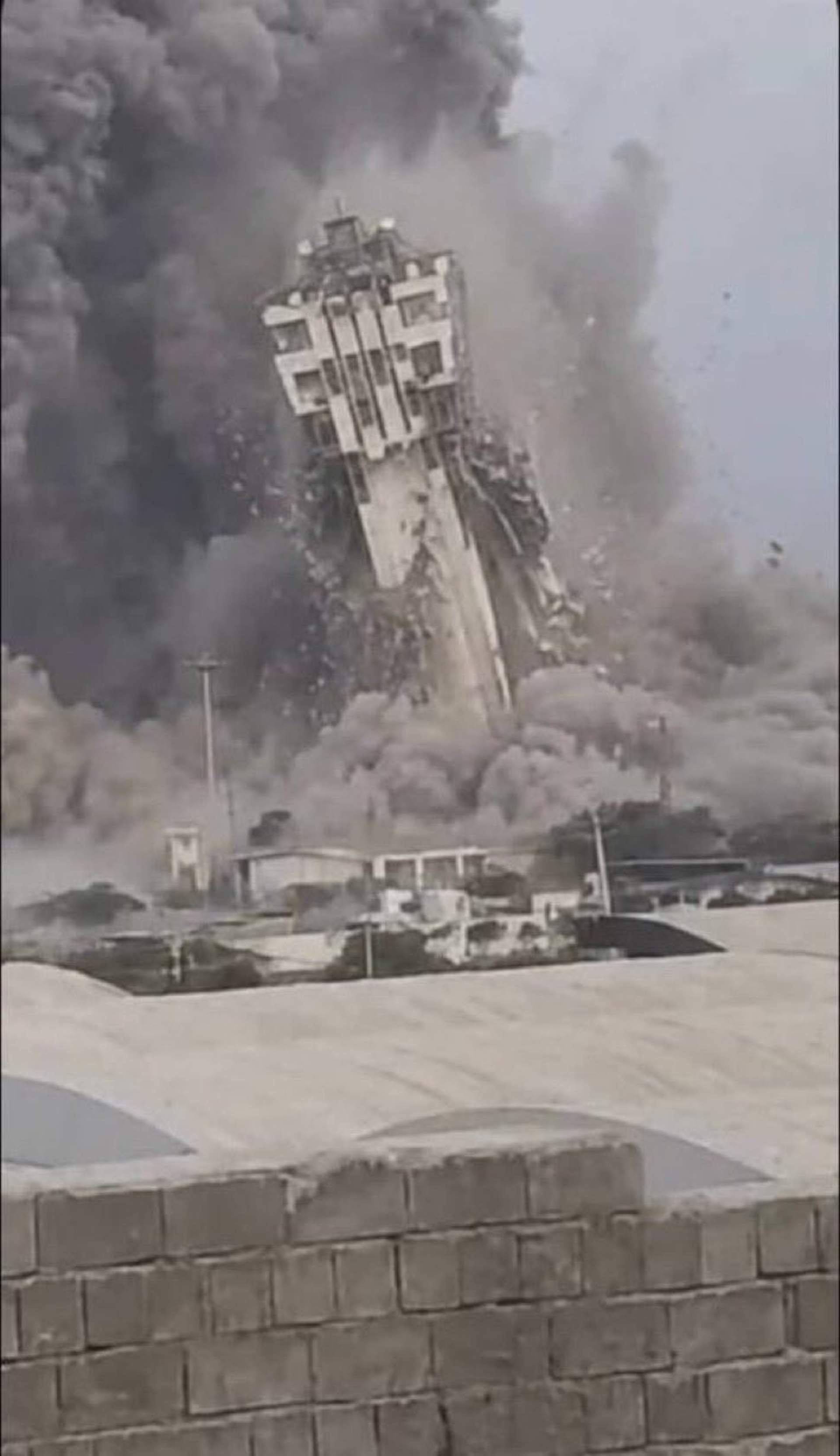 Els EUA bombardegen l’Iran per setena nit consecutiva i ataquen dipòsits d’armes i infraestructures