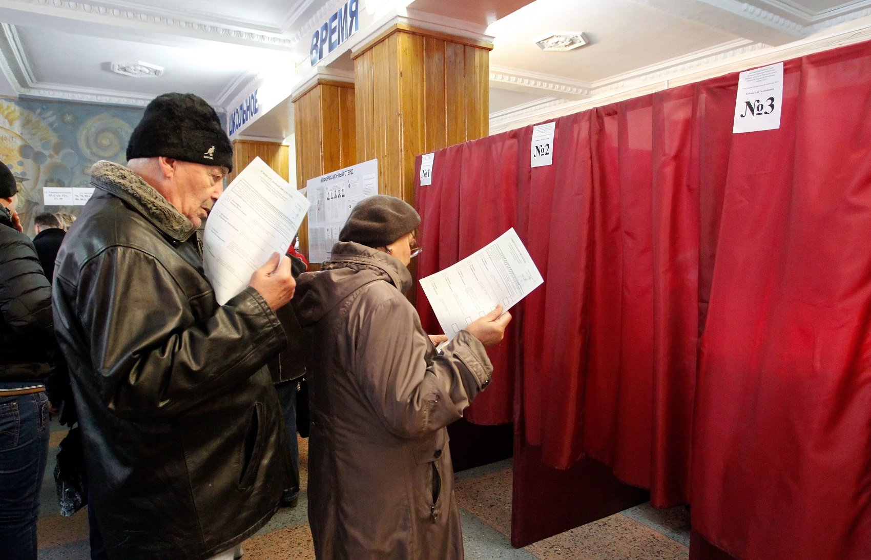 Los prorrusos Pushilin y Pasechnik ganan las elecciones en Donbass y Lugansk