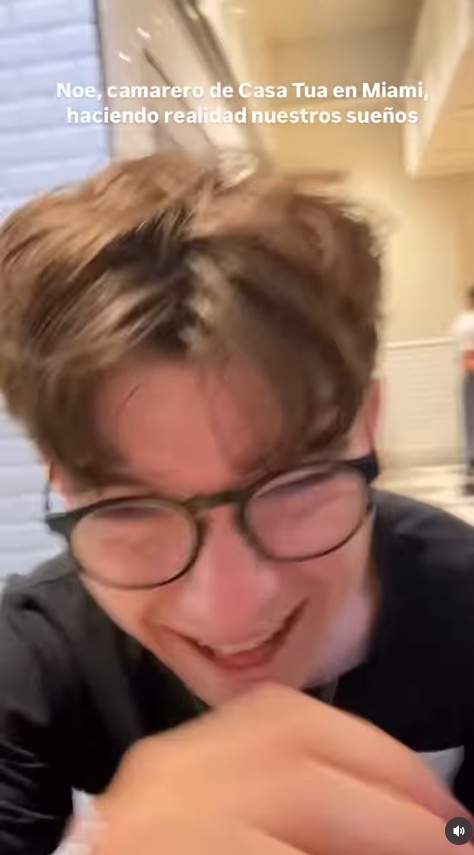 El fill d'Évole, pastat al pare, mateix somriure, Instagram El fill d'Évole, pastat al pare, mateix somriure, Instagram