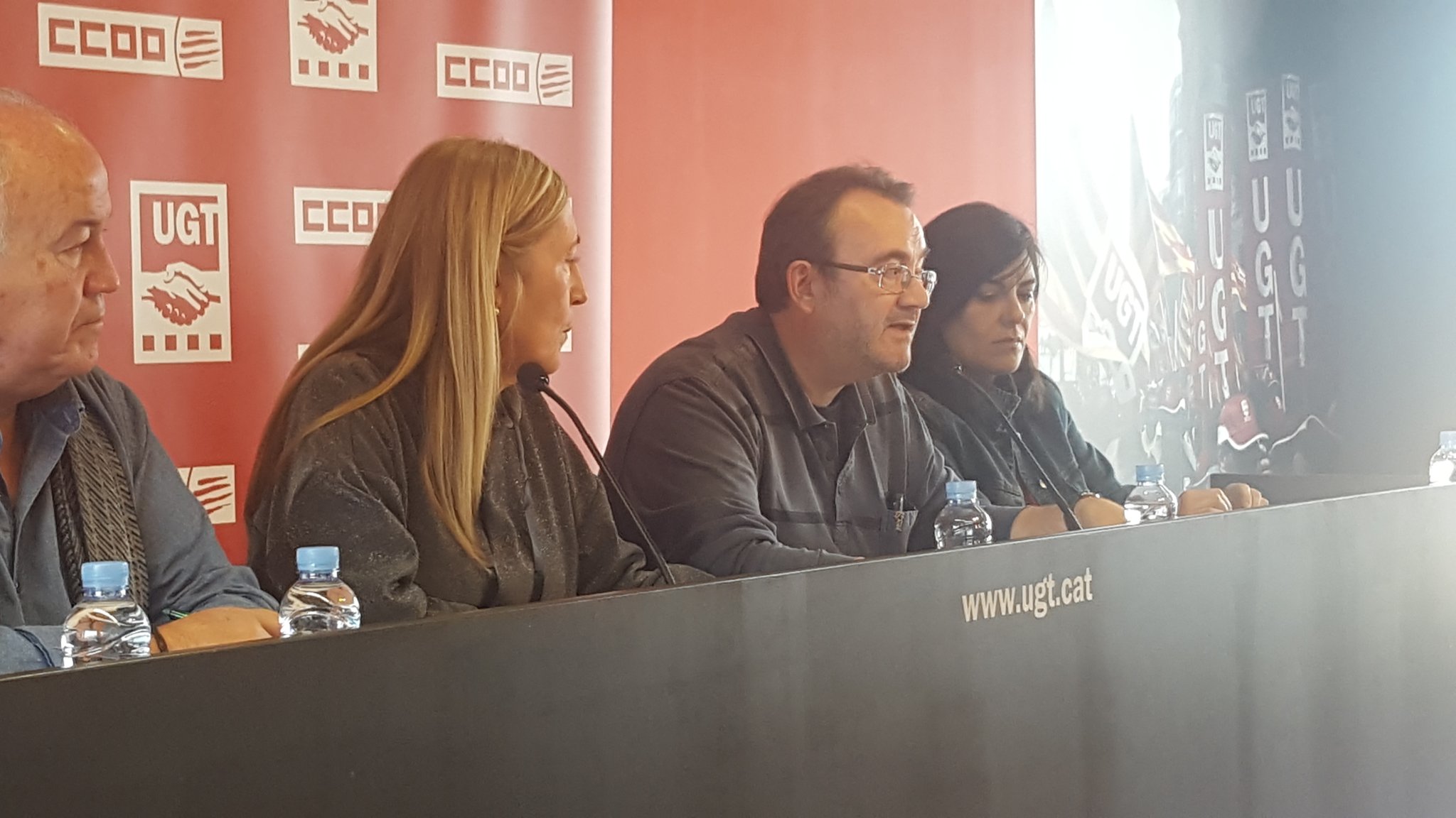 UGT y CCOO convocan huelga de trabajadores públicos catalanes el 12 de diciembre