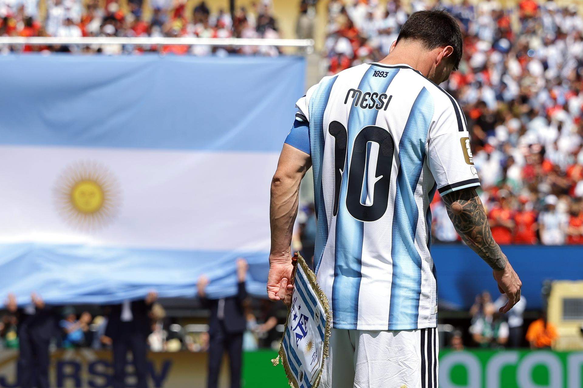 Después de hablar con Messi, su decisión de ir al Barça es firme, ahora todo depende de Flick y Deco