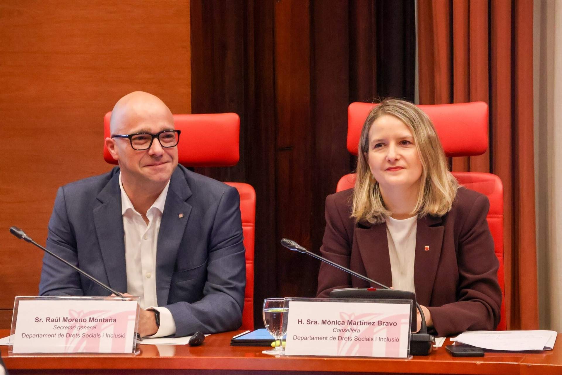 Canvis al Govern: Raúl Moreno relleva Mònica Martínez al capdavant de Drets Socials