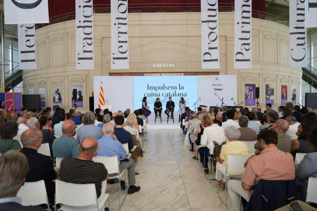 Vestíbul del TNC durant la presentació de la campanya 'Impulsem la cuina catalana' Foto ACN Vestíbul del TNC durant la presentació de la campanya 'Impulsem la cuina catalana' Foto ACN