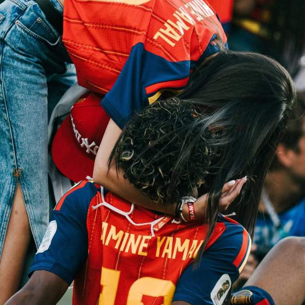 Lamine Yamal amb Inés García durant la celebració del Mundial 2026 / Instagram Lamine Yamal amb Inés García durant la celebració del Mundial 2026 / Instagram