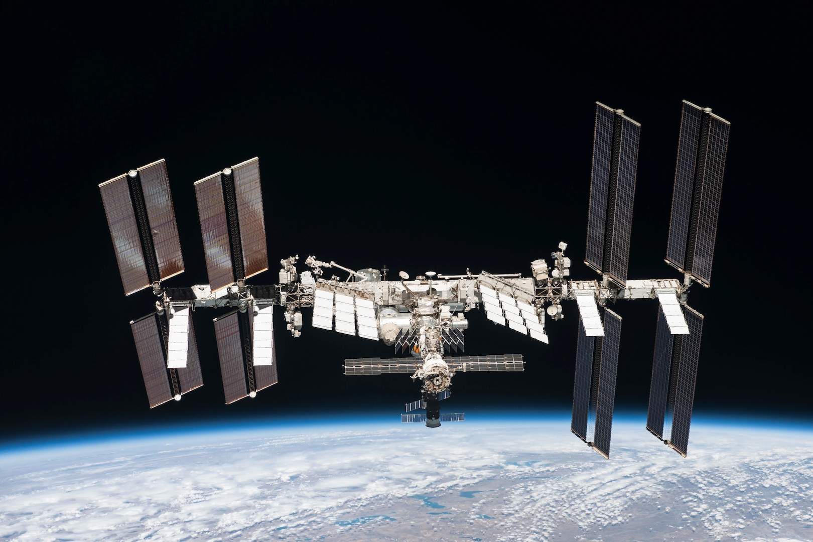 Parece mentira, pero la Estación Espacial Internacional acaba de estrenar un Wi-Fi como el de tu casa
