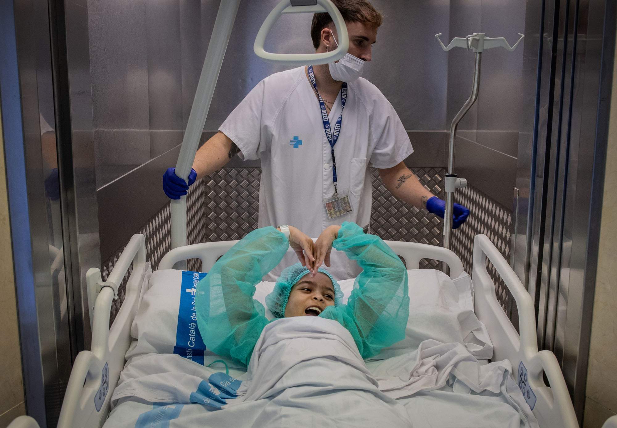 2 2