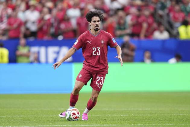 Vitinha juga un partit amb Portugal al Mundial / Foto: Europa Press Vitinha juga un partit amb Portugal al Mundial / Foto: Europa Press
