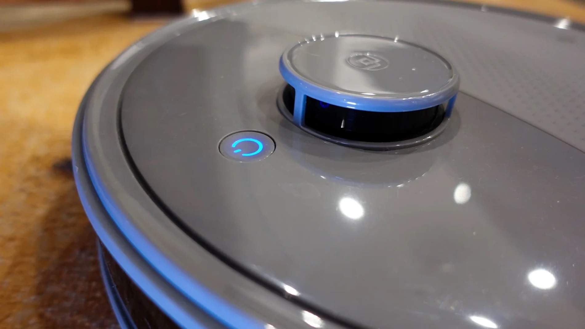 Desde 999 euros hasta 329 euros: este robot aspirador tiene un 67% de descuento
