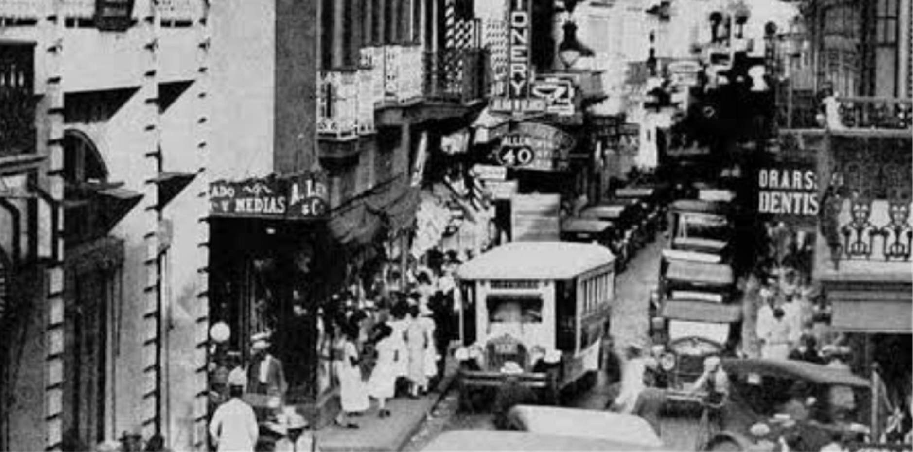 Viejo San Juan. Carrer Fortaleza (circa 1960). Font Pinterest Viejo San Juan. Carrer Fortaleza (circa 1960). Font Pinterest