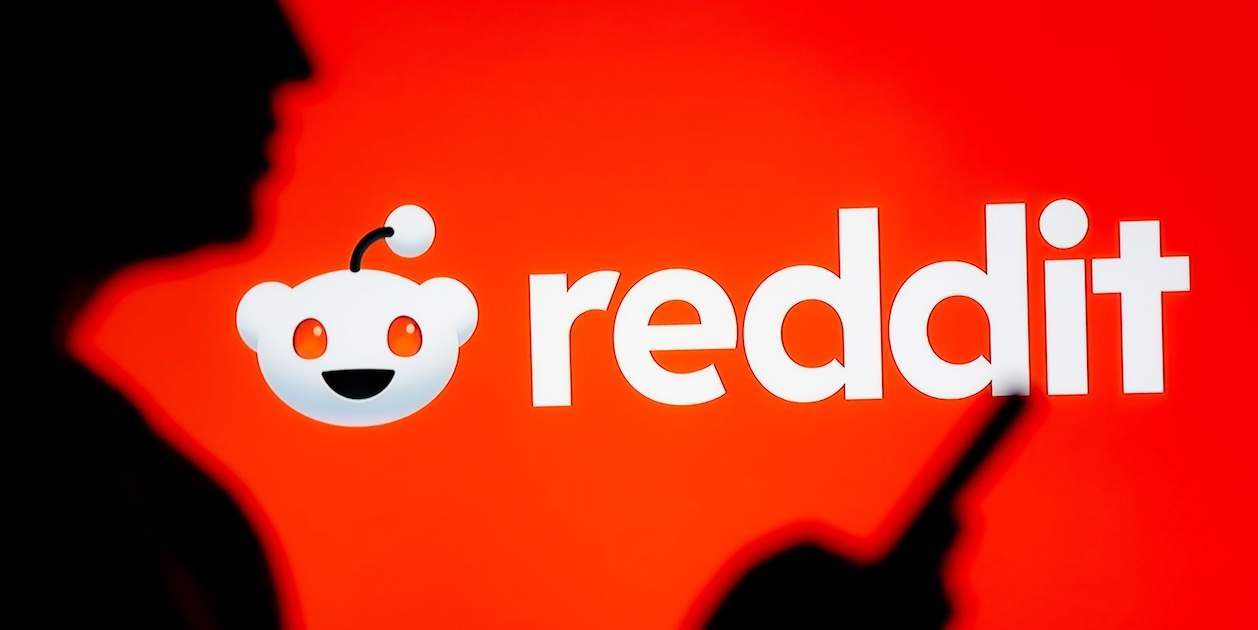 Reddit empieza a cansarse de la IA de Google y amenaza con cortar el acceso a sus datos