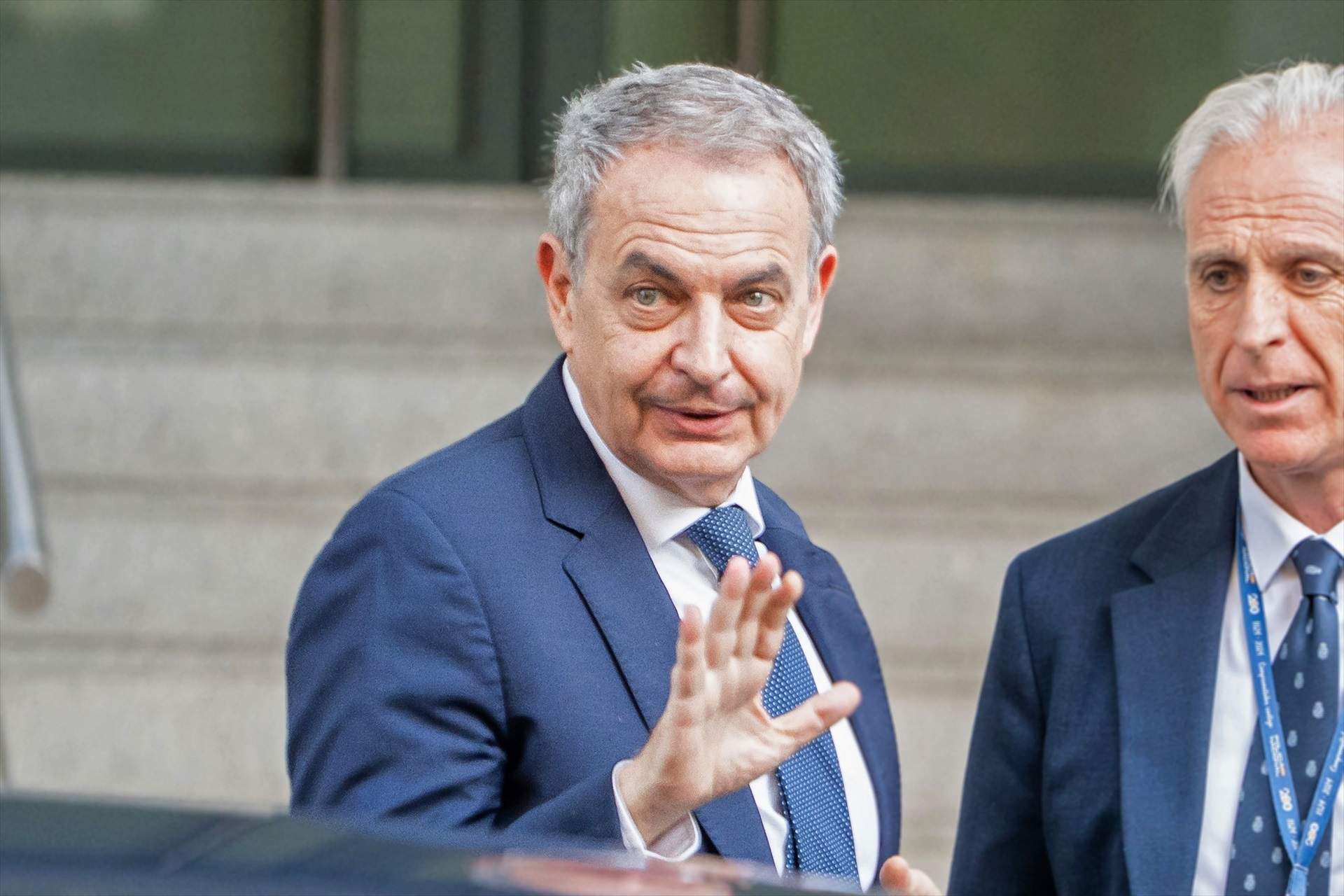 Anticorrupció busca l'origen de les joies de Zapatero amb un nou examen gemmològic