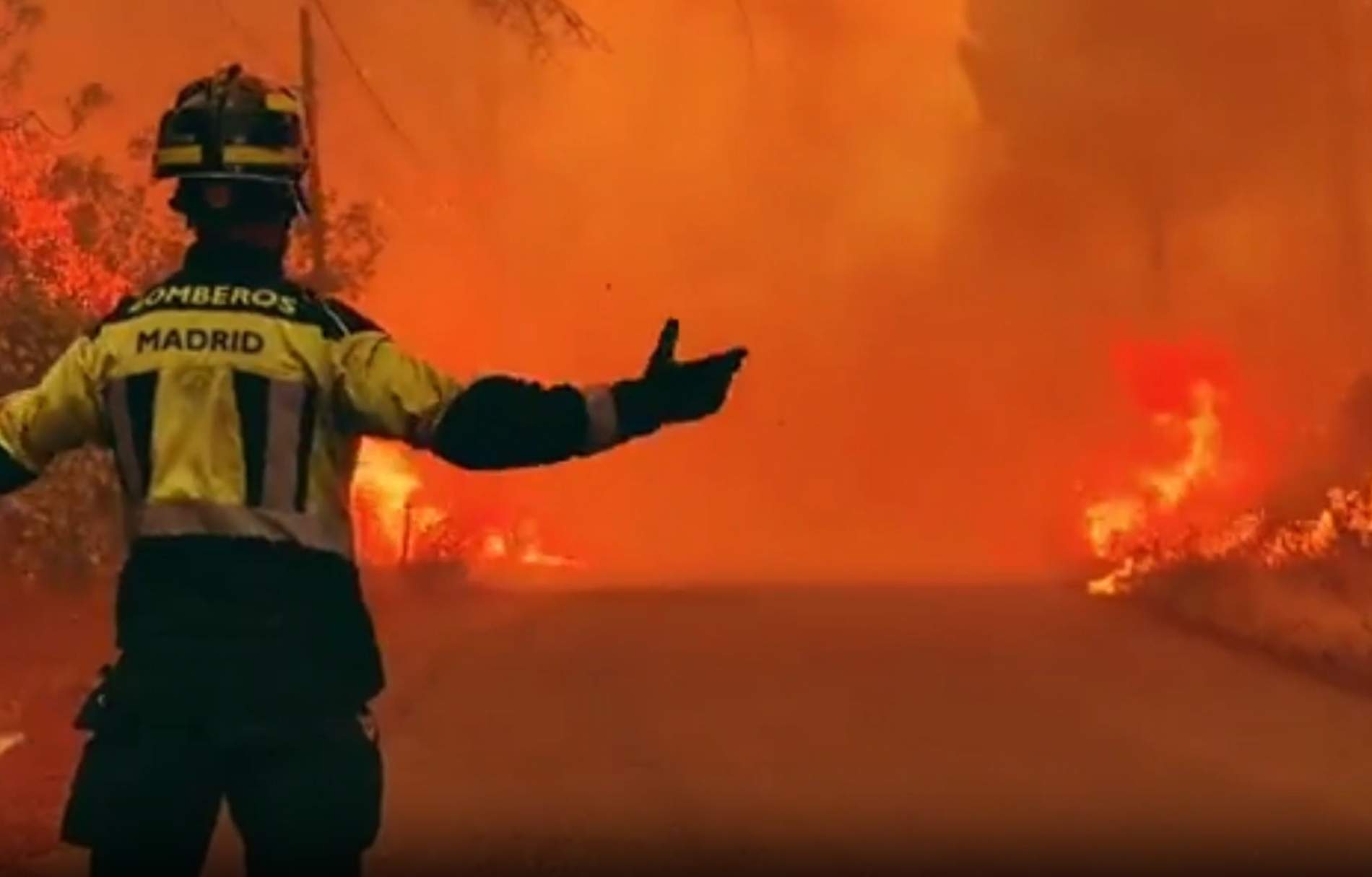 El peor escenario se cumple: los tres incendios de Madrid se unen en un único frente