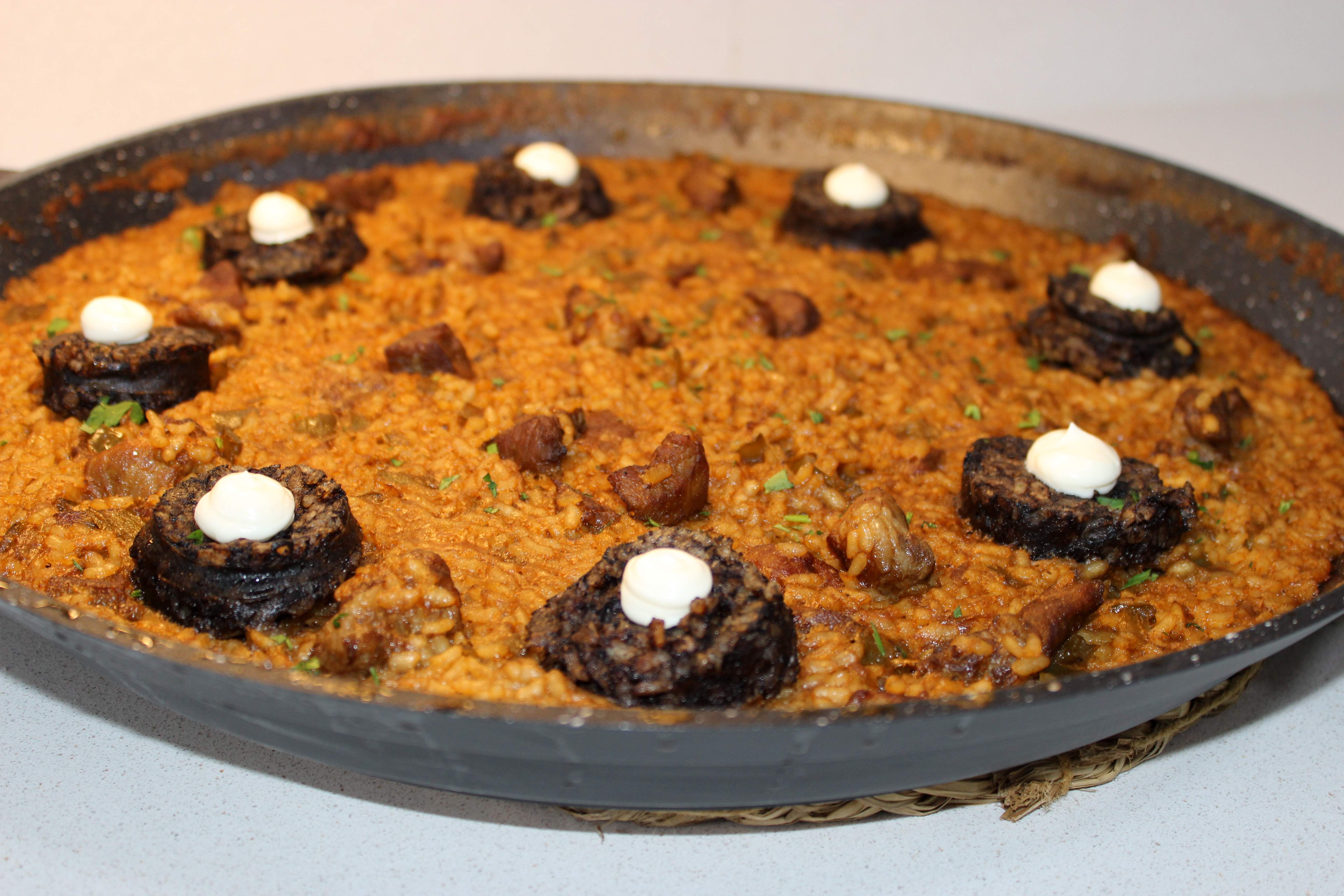 arròs amb llom i botifarra de burgos