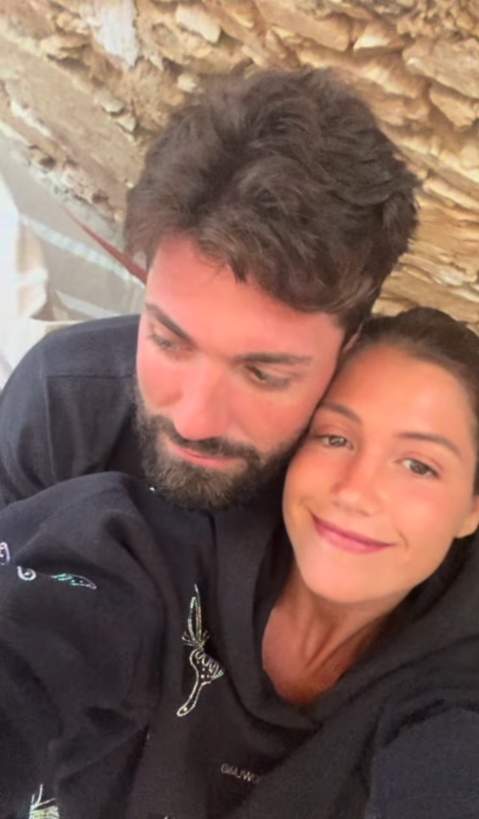 Alejandro Albala amb Miri Pérez / Instagram
