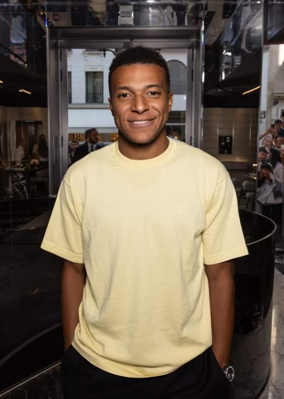 Mbappé, en una joieria de París IG