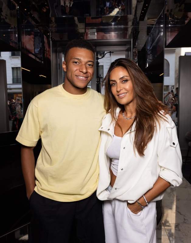 Mbappé, en una joieria de París IG2