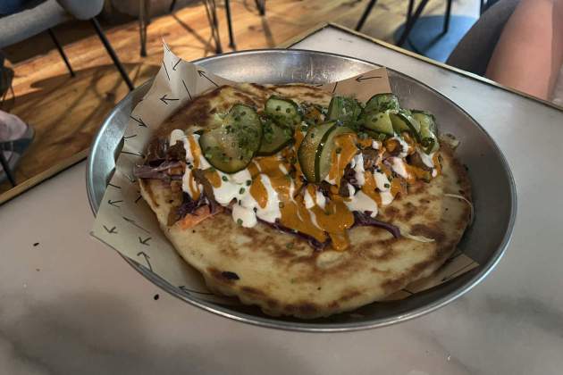 Kebab del restaurant Vrutal. / Foto: Emma Porta