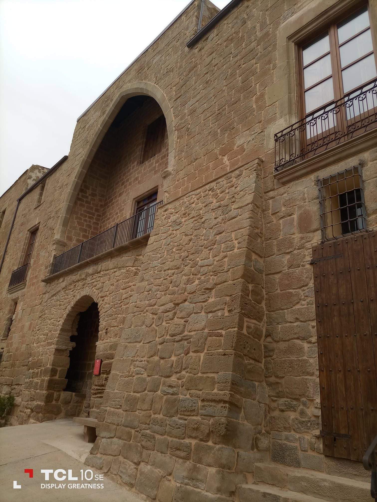 El castell del segle XI que pots visitar a Catalunya: una joia medieval amagada a la Segarra