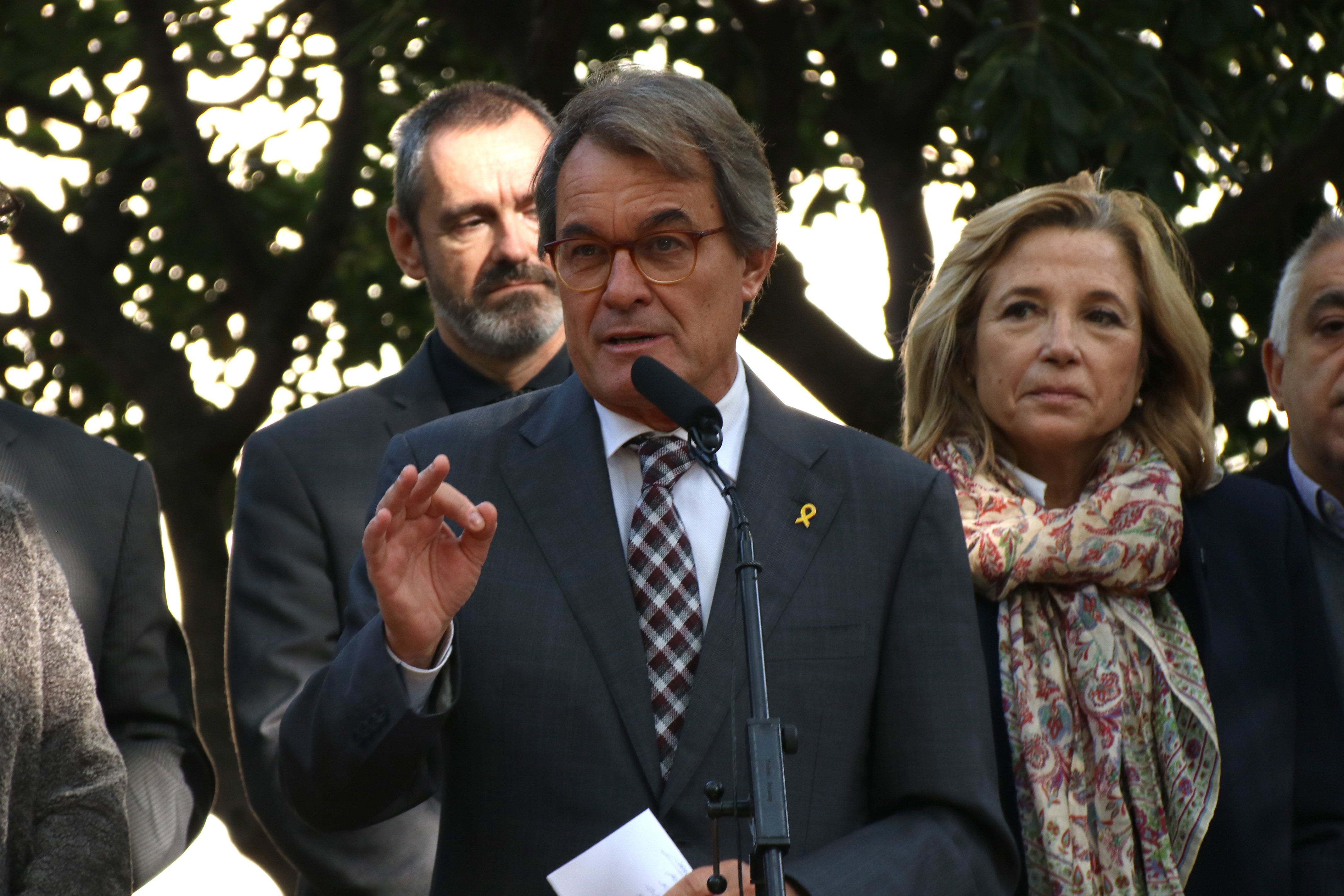 Supreme Court reduces sentences against Catalan politicians for 2014 vote