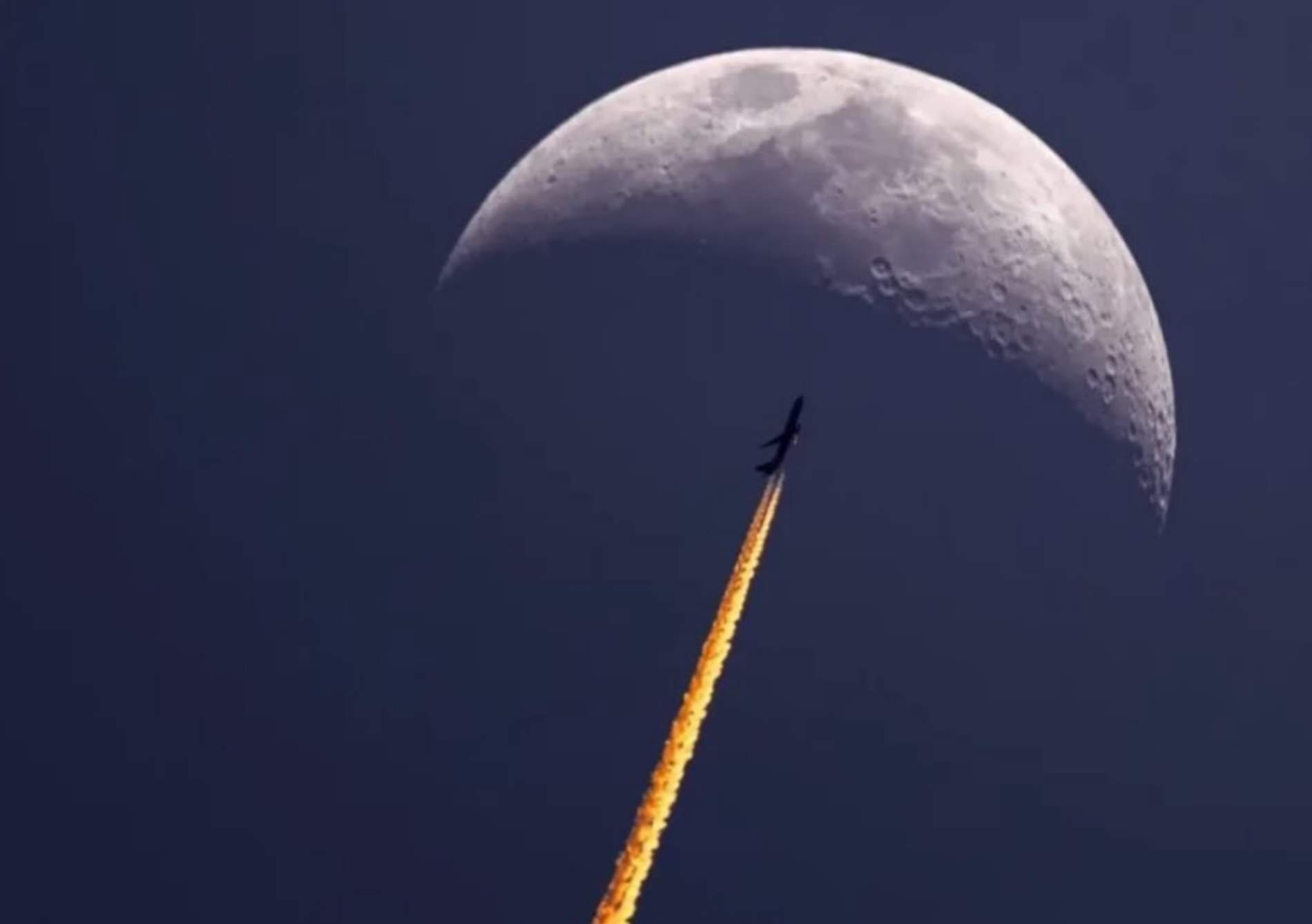 Un coet de SpaceX s'estamparà contra la Lluna: viatja a 8.700 km/h i deixarà un cràter de 30 m de diàmetre