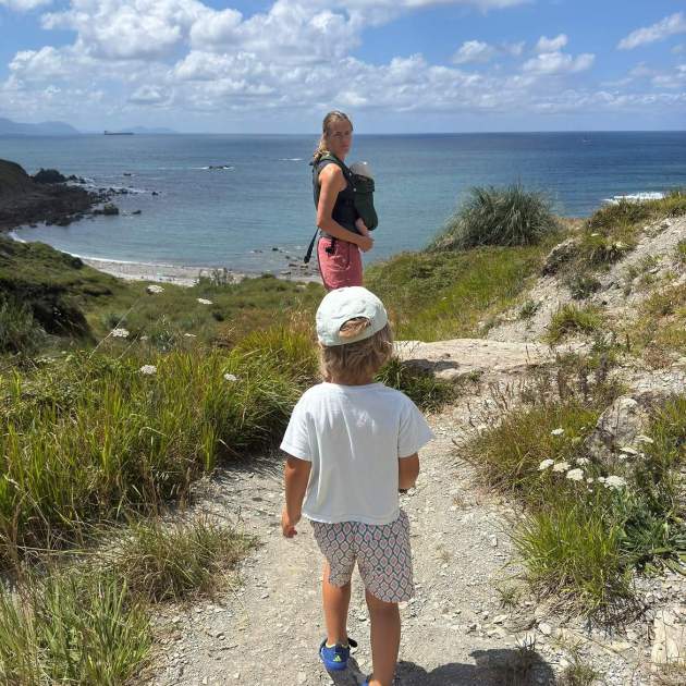 Irene Paredes amb el seu fill Mateo i la petita Lea / Instagram