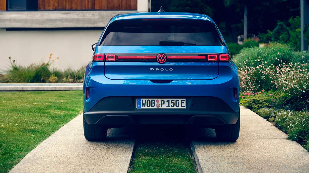 Volkswagen pone a precio de risa el Polo eléctrico que todos los conductores jóvenes necesitan: 17.000 euros