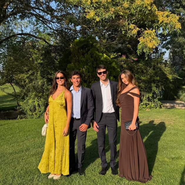Marc Márquez i Gemma Pinto de boda amb Álex Márquez i Gabriela Guzmán / Instagram