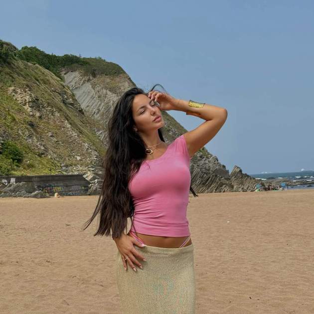 Ainhi García a la platja de Sopelana / Instagram