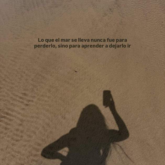 Ainhi García a la platja de Sopelana / Instagram