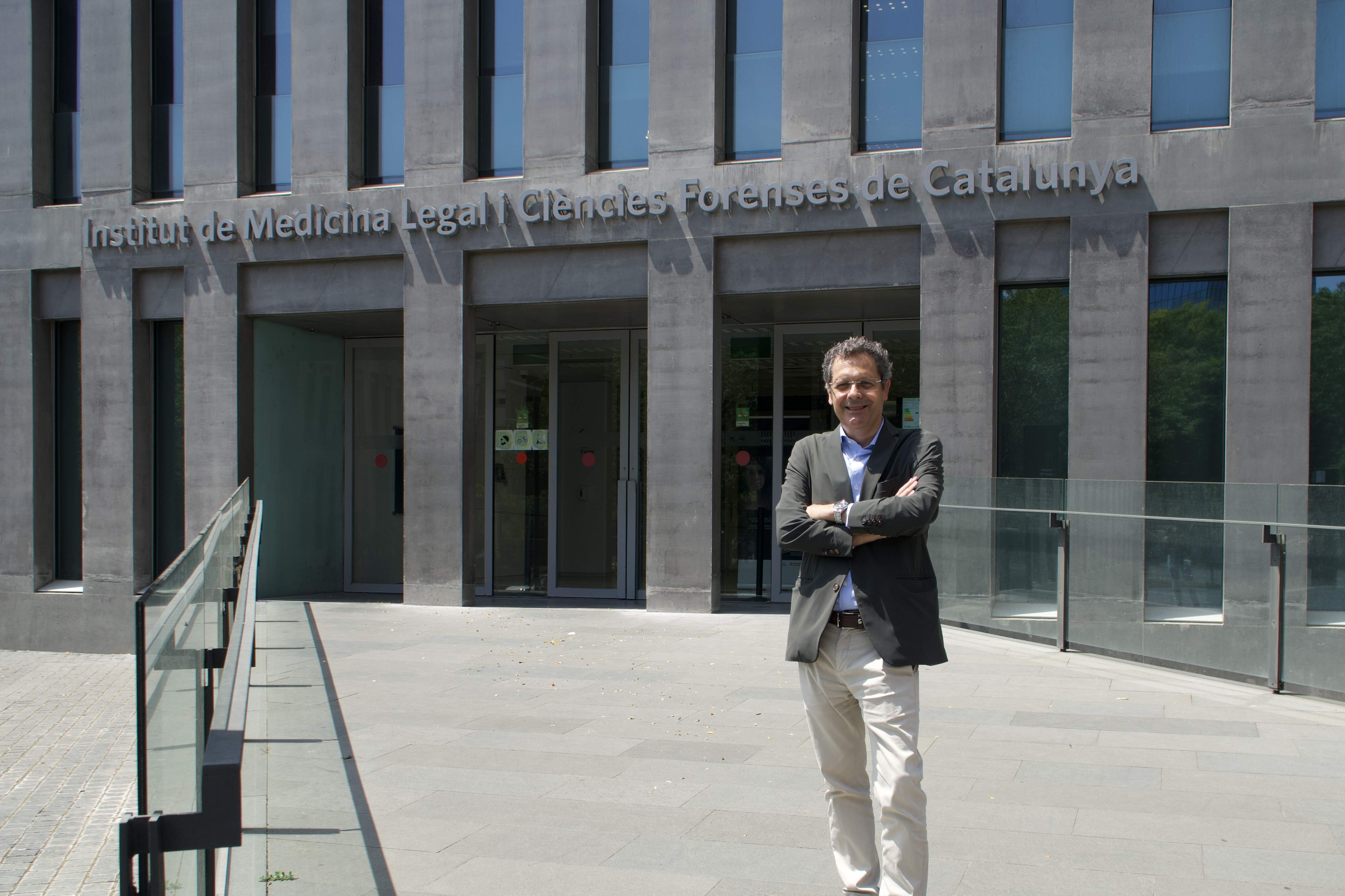 El director de l'Institut de Medicina Legal i Ciències Foreses, Eneko Barbería. / Foto: D. Justícia El director de l'Institut de Medicina Legal i Ciències Foreses, Eneko Barbería. / Foto: D. Justícia