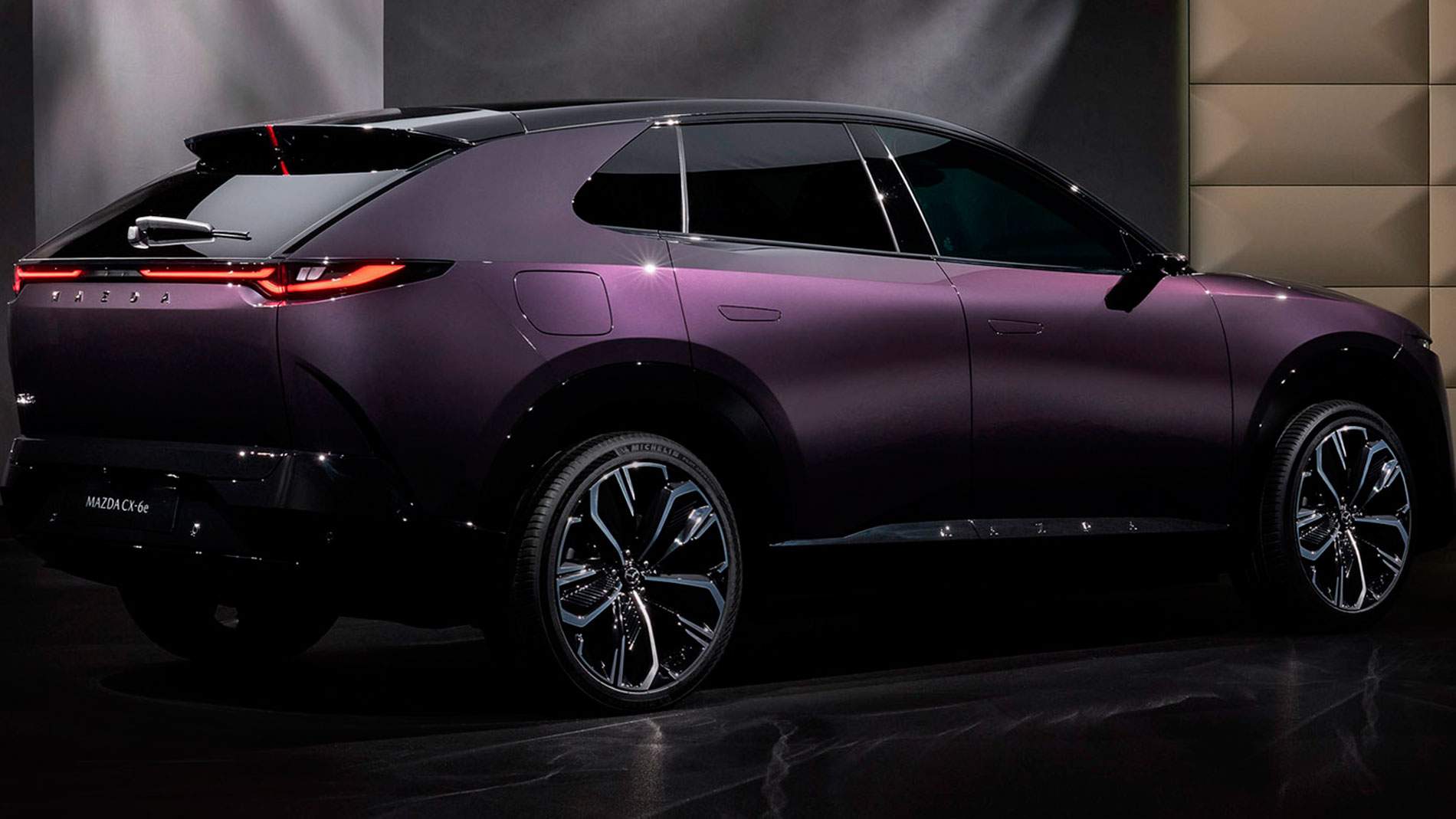 Els compradors de BMW i Mercedes es posen les mans al cap amb el nou Mazda 100% elèctric