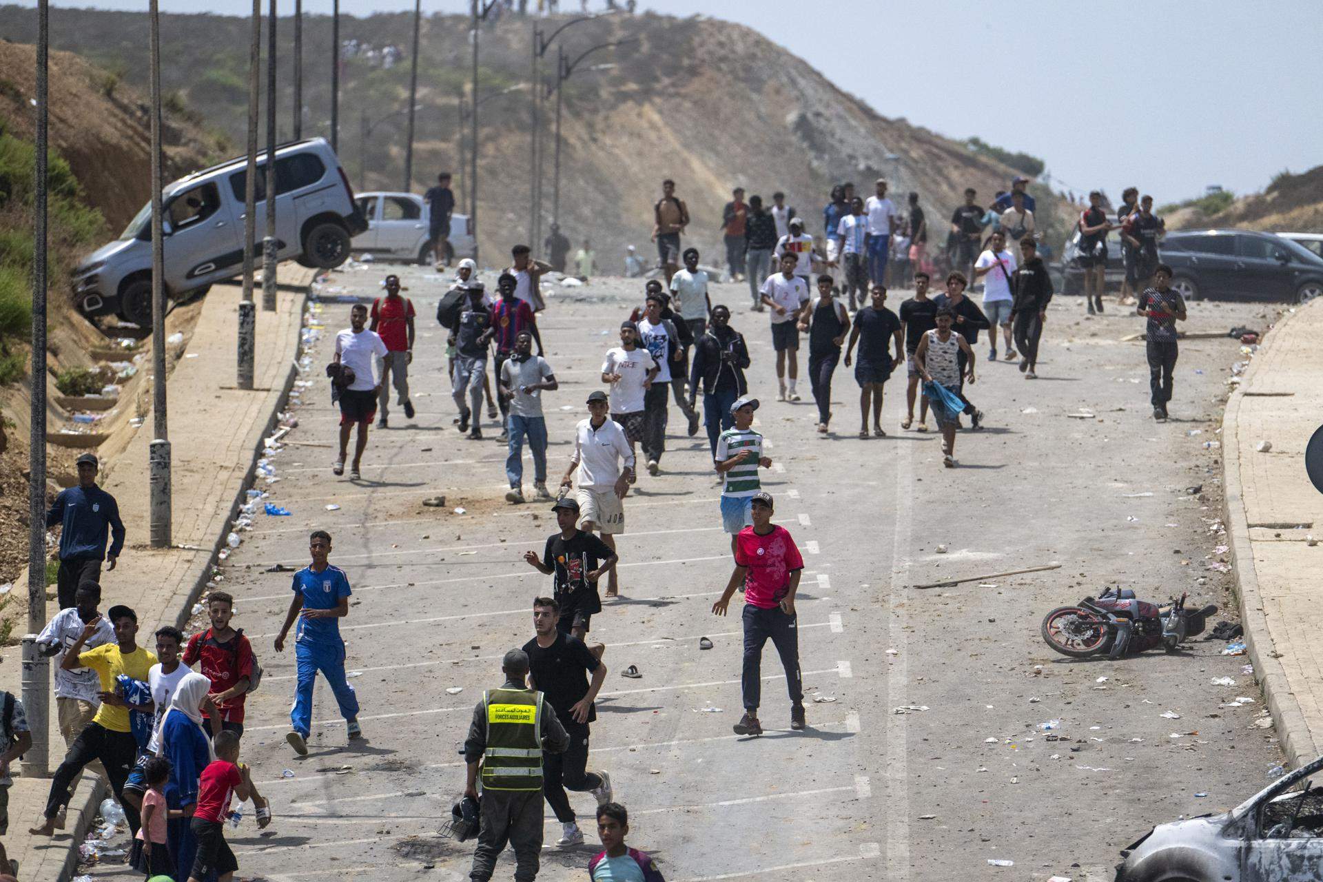 La Fiscalía de Tetuán procesa a 25 personas por organizar la crisis de Ceuta