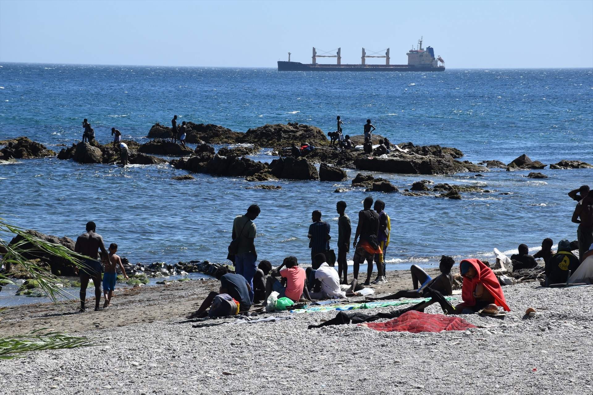 Catalunya, a disposició del govern espanyol per a acollir menors de Ceuta: "No podia ser d'altra manera"