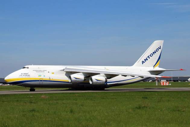Un dels avions d'Antonov Airlines / Colin Cooke