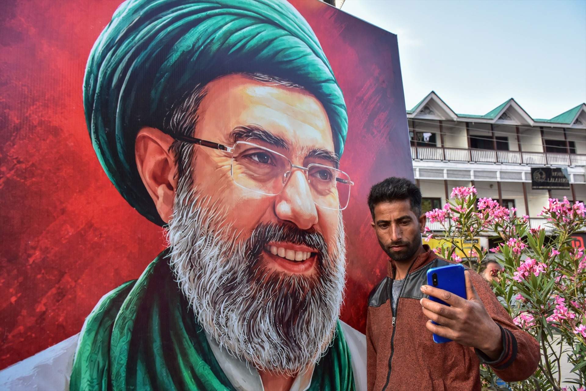 El misteri de Mojtaba Khamenei: fa cinc mesos que està desaparegut i la comunicació amb ell “és molt difícil”