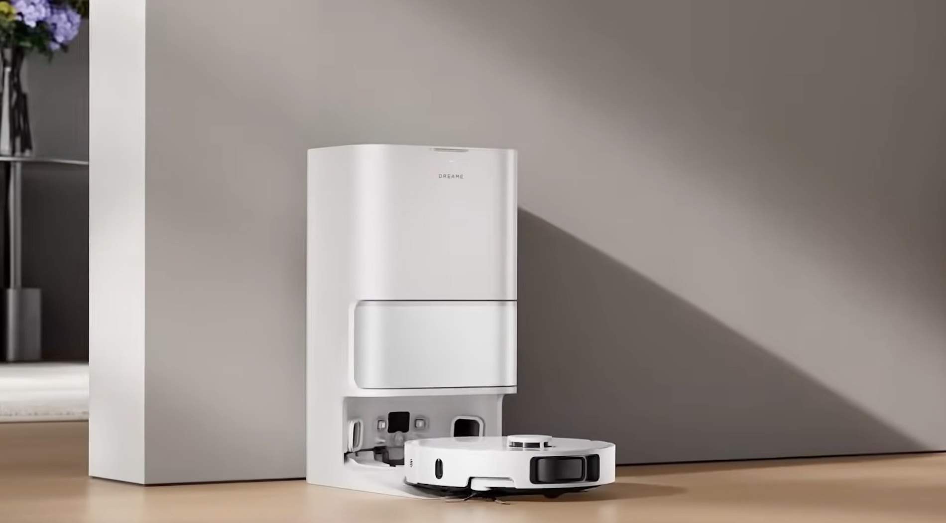 Aquest robot aspirador de 25.000 Pa de potència amb buidatge automàtic està d'oferta amb un 24% de descompte