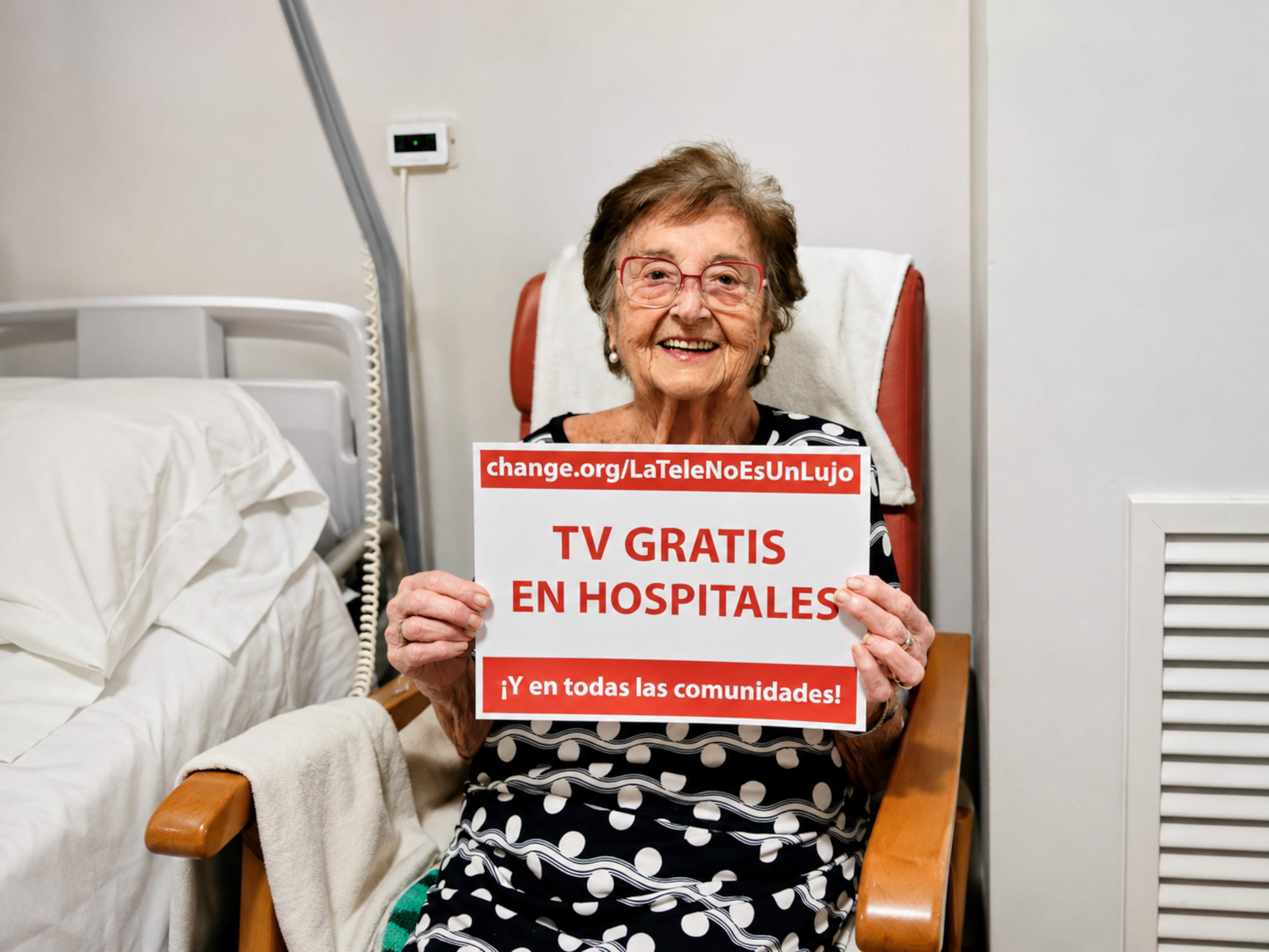 Rosita Rochina, la pacient de 94 anys que vol televisió de franc als hospitals: "Distreu molt i fa companyia"