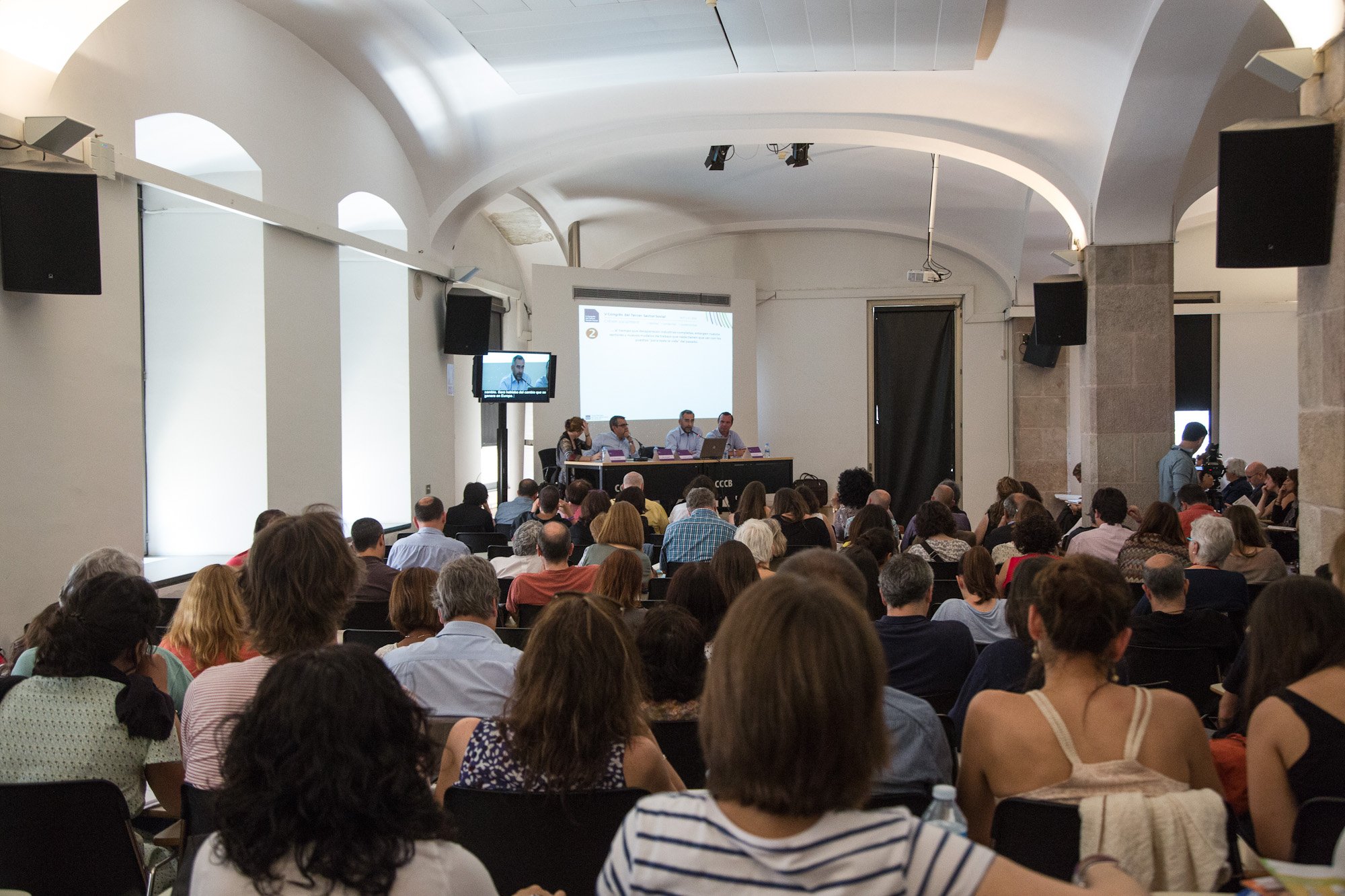 Desigualtats socials, solucions locals